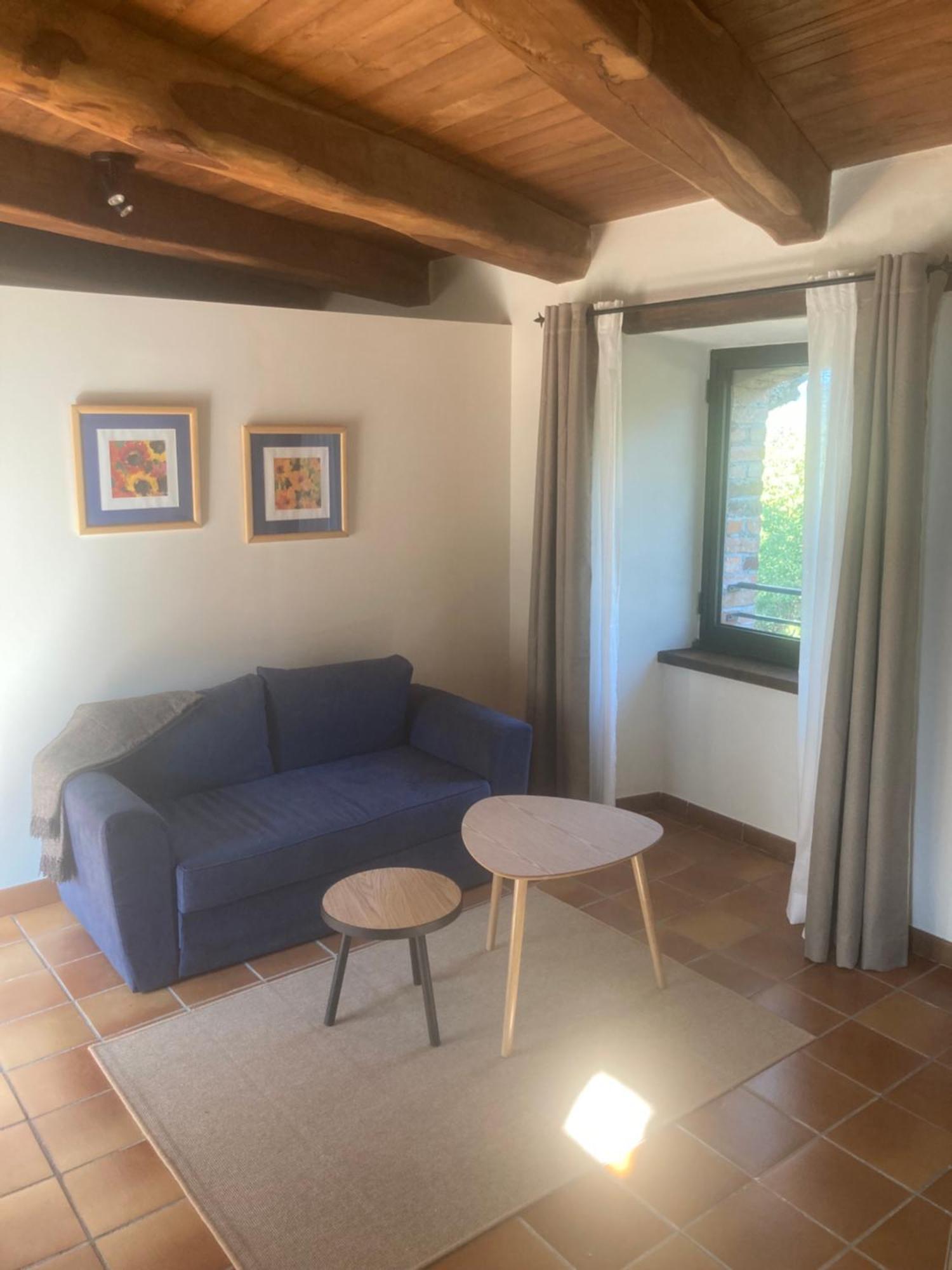 Hotel Les Terres Aoyama Saint Julien Les Rosiers Zewnętrze zdjęcie